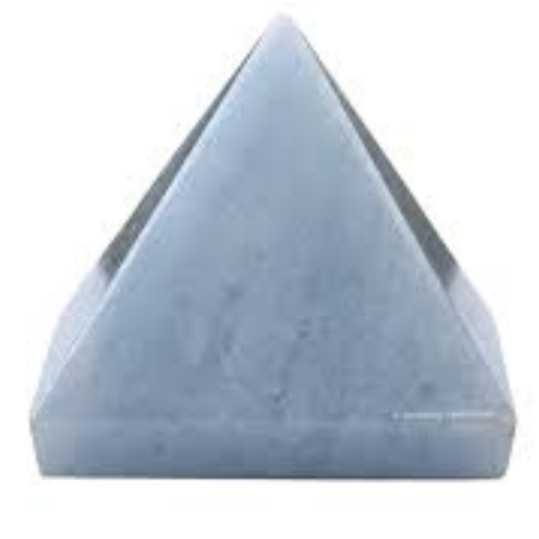 Celestite pyramide