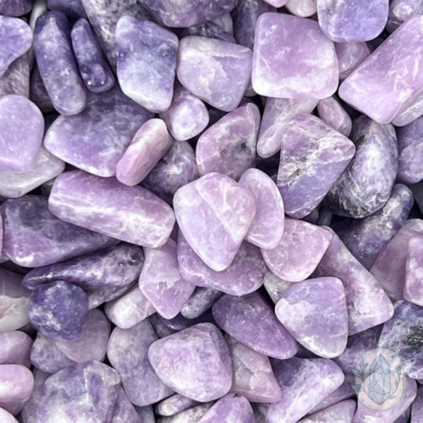 Lepidolite chips