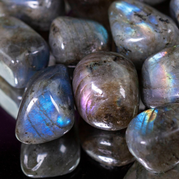 Labradorite tumble